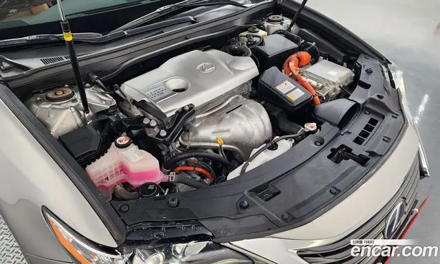 Lexus ES 2016 2.5 автомат (гидро), миниатюра 6 Lexus ES 2016 2.5 автомат (гидро), миниатюра 6