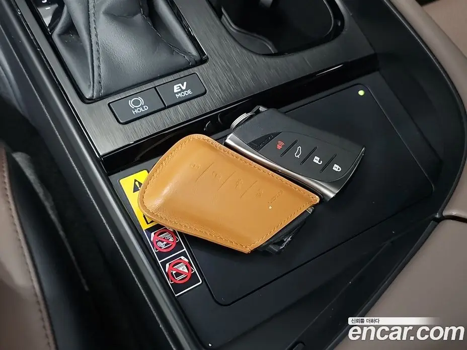 Lexus ES 2023 2.5 автомат (гидро), фото 17 Lexus ES 2023 2.5 автомат (гидро), фото 17