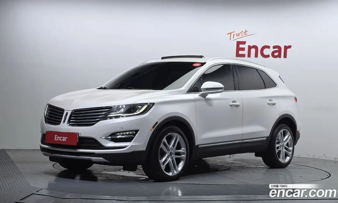 Lincoln MKC 2018 2.0 автомат (гидро), фото 1 Lincoln MKC 2018 2.0 автомат (гидро), фото 1