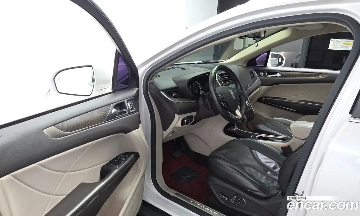 Lincoln MKC 2018 2.0 автомат (гидро), фото 10 Lincoln MKC 2018 2.0 автомат (гидро), фото 10