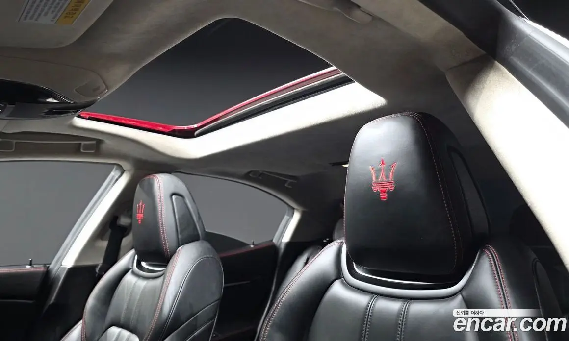 Maserati Ghibli 2017 3.0 автомат (гидро), фото 17 Maserati Ghibli 2017 3.0 автомат (гидро), фото 17