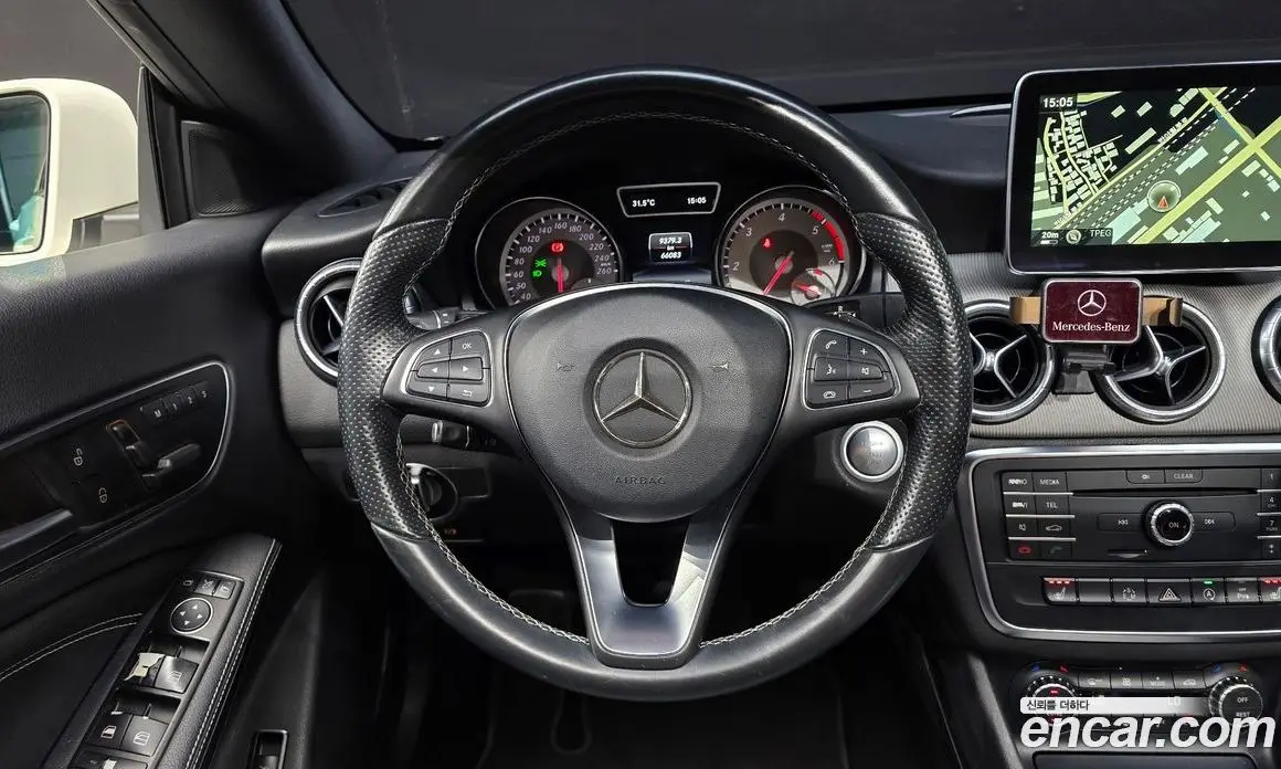 Mercedes-Benz CLA-Class 2015 2.1 автомат (гидро), фото 17 Mercedes-Benz CLA-Class 2015 2.1 автомат (гидро), фото 17