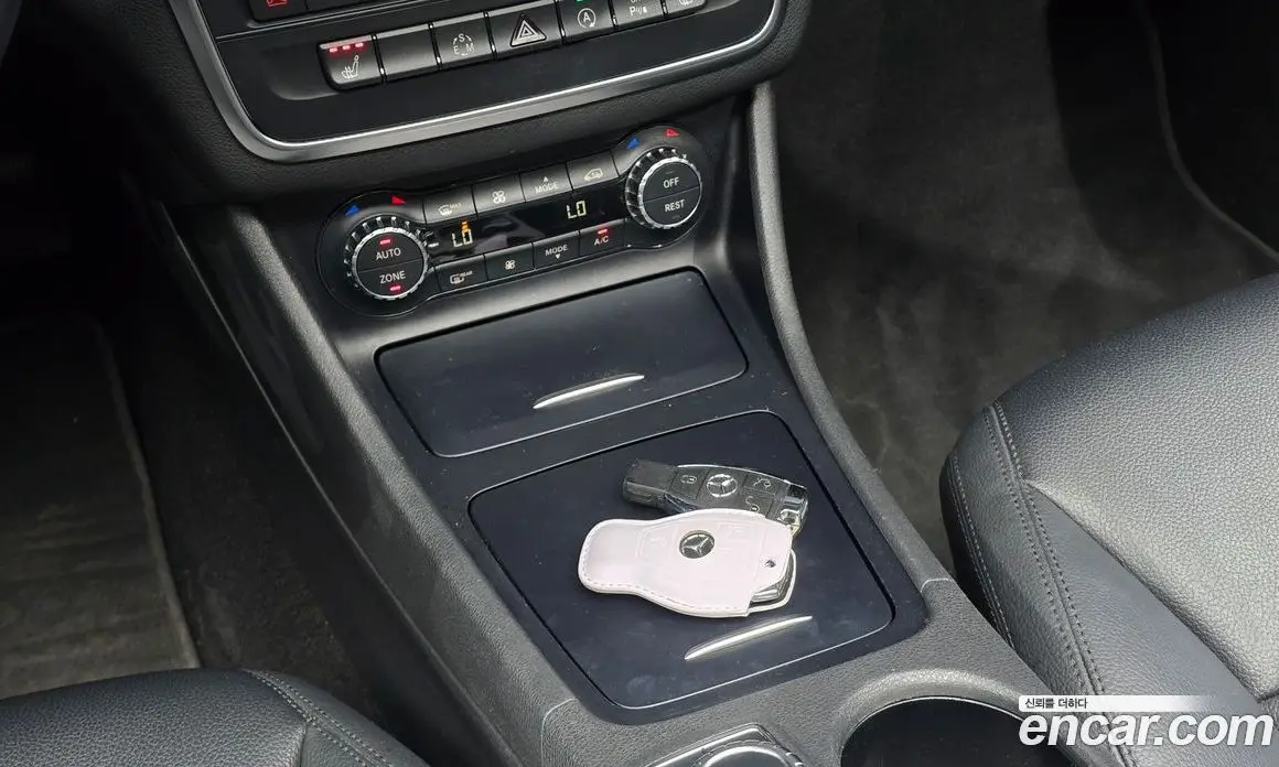 Mercedes-Benz CLA-Class 2015 2.1 автомат (гидро), фото 24 Mercedes-Benz CLA-Class 2015 2.1 автомат (гидро), фото 24