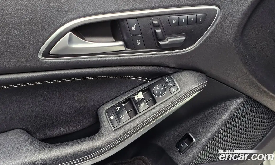 Mercedes-Benz CLA-Class 2015 2.1 автомат (гидро), фото 25 Mercedes-Benz CLA-Class 2015 2.1 автомат (гидро), фото 25
