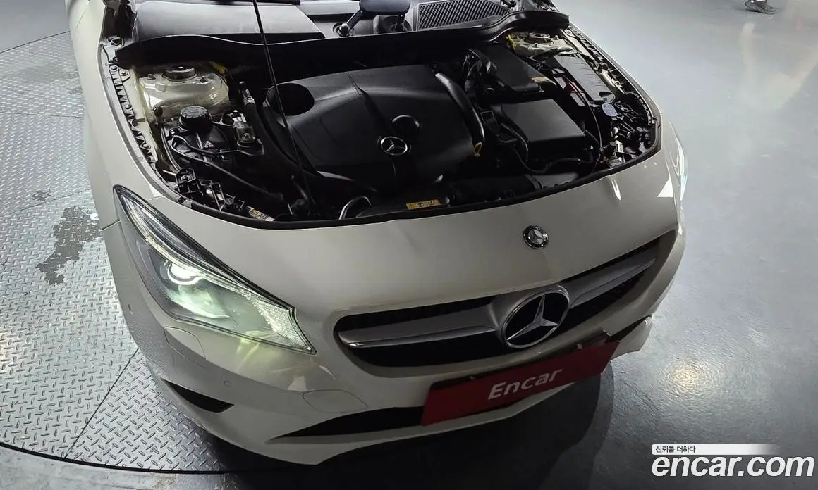 Mercedes-Benz CLA-Class 2015 2.1 автомат (гидро), фото 5 Mercedes-Benz CLA-Class 2015 2.1 автомат (гидро), фото 5