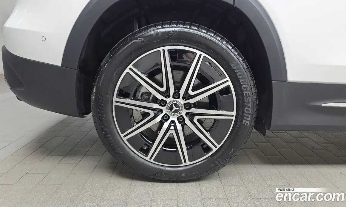 Mercedes-Benz EQB 2025 0.2 автомат (гидро), фото 4 Mercedes-Benz EQB 2025 0.2 автомат (гидро), фото 4
