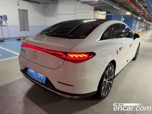 Mercedes-Benz EQE 2022 автомат (гидро), миниатюра 5
