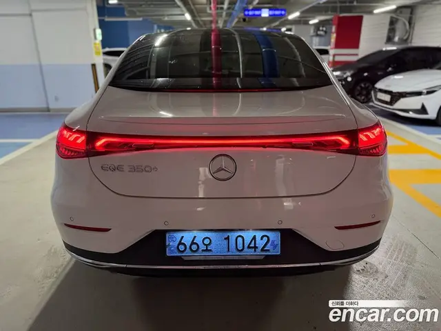 Mercedes-Benz EQE 2022 автомат (гидро), миниатюра 6