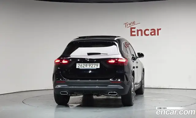 Mercedes-Benz GLA-Class 2025 2.0 автомат (гидро), миниатюра 3