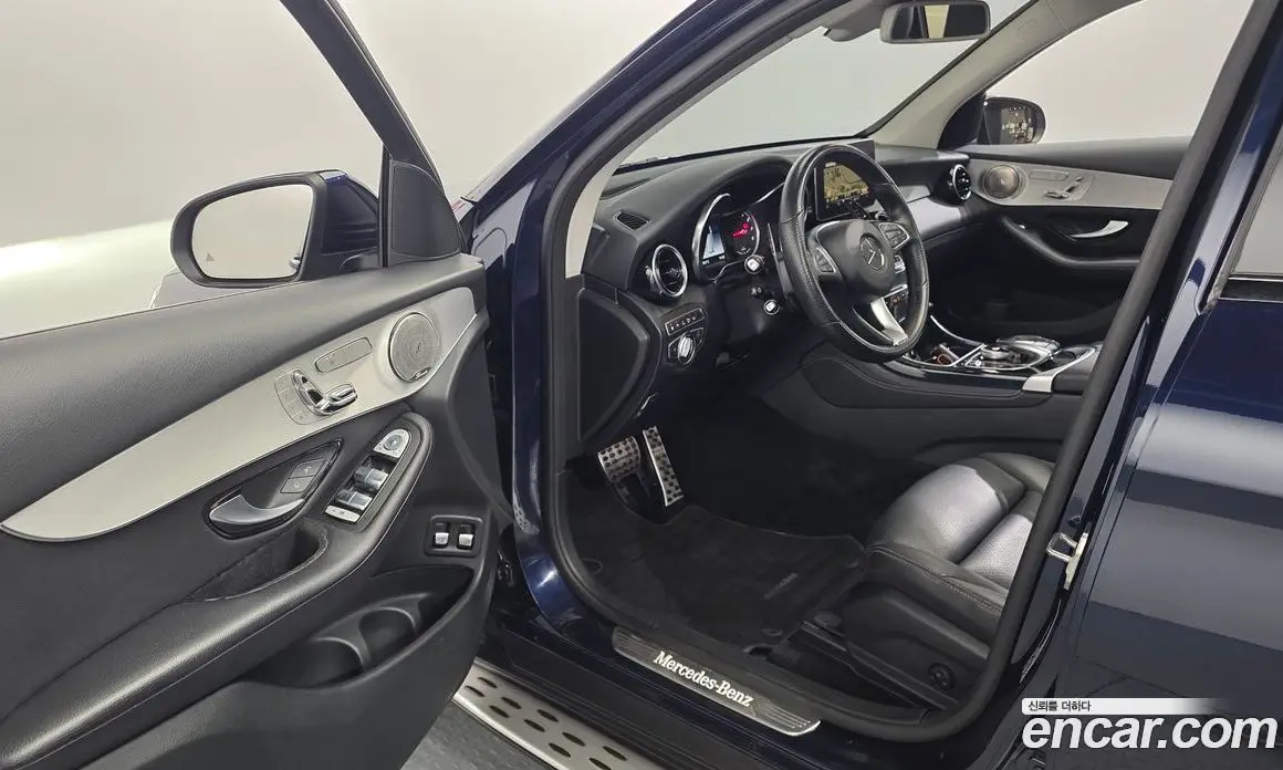 Mercedes-Benz GLC-Class 2018 2.0 автомат (гидро), фото 13 Mercedes-Benz GLC-Class 2018 2.0 автомат (гидро), фото 13