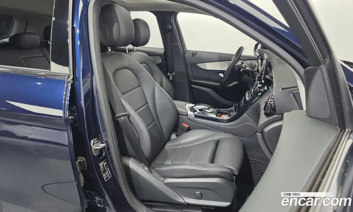Mercedes-Benz GLC-Class 2018 2.0 автомат (гидро), фото 16 Mercedes-Benz GLC-Class 2018 2.0 автомат (гидро), фото 16