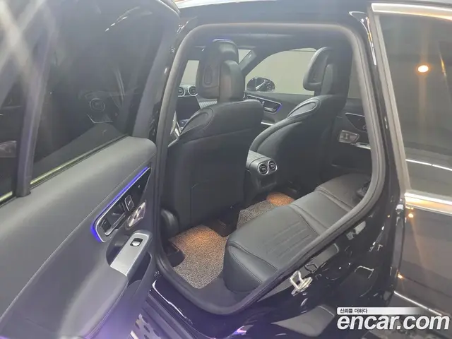 Mercedes-Benz GLC-Class 2024 2.0 автомат (гидро), миниатюра 11