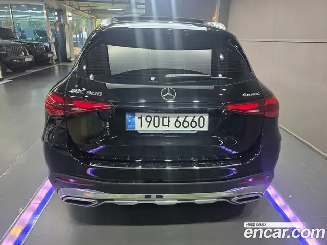 Mercedes-Benz GLC-Class 2024 2.0 автомат (гидро), миниатюра 4