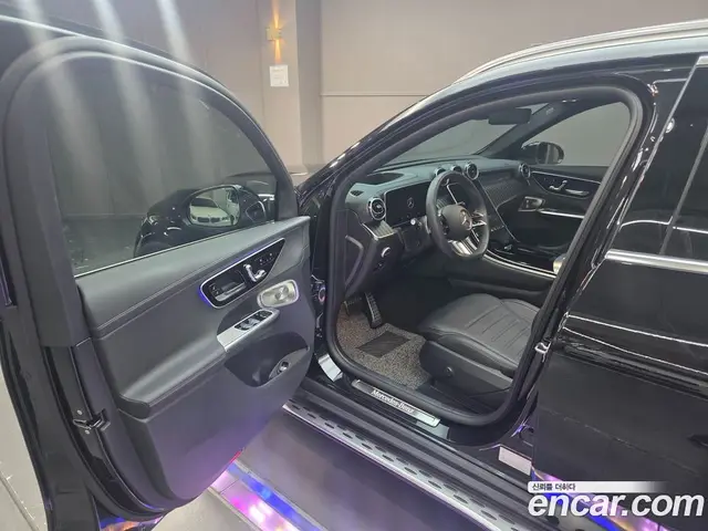 Mercedes-Benz GLC-Class 2024 2.0 автомат (гидро), миниатюра 10