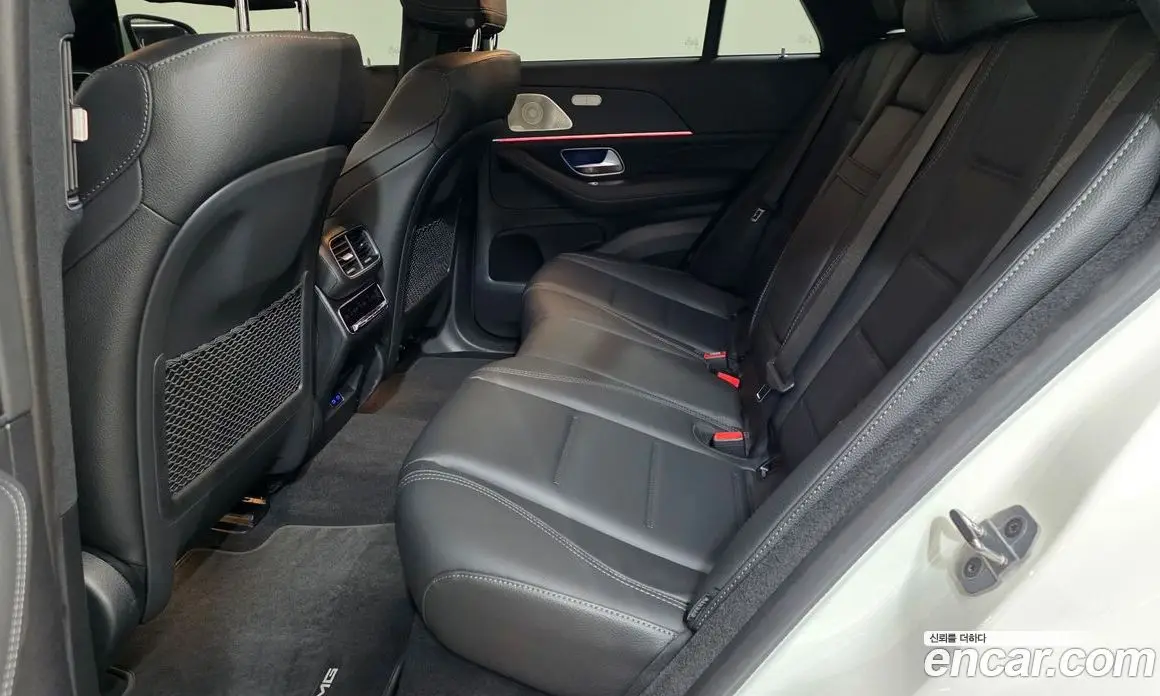 Mercedes-Benz GLE-Class 2023 3.0 автомат (гидро), фото 10 Mercedes-Benz GLE-Class 2023 3.0 автомат (гидро), фото 10