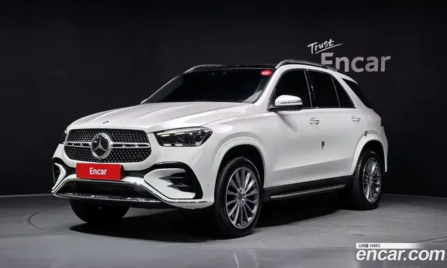 Mercedes-Benz GLE-Class 2025 3.0 автомат (гидро), миниатюра 1 Mercedes-Benz GLE-Class 2025 3.0 автомат (гидро), миниатюра 1