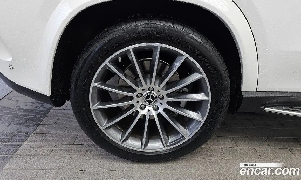 Mercedes-Benz GLE-Class 2025 3.0 автомат (гидро), фото 5 Mercedes-Benz GLE-Class 2025 3.0 автомат (гидро), фото 5