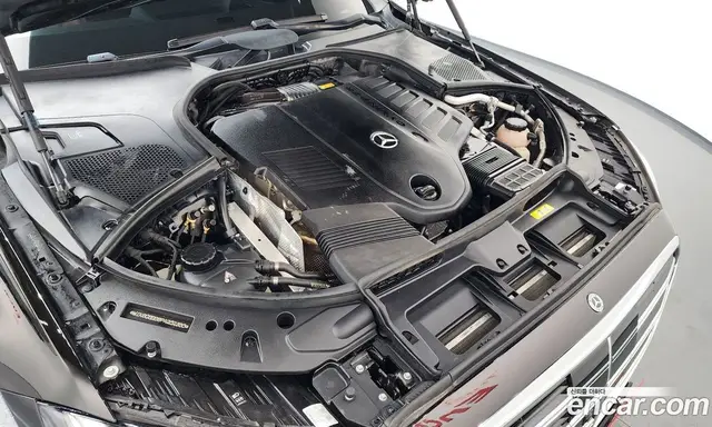 Mercedes-Benz S-Class 2023 3.0 автомат (гидро), миниатюра 6