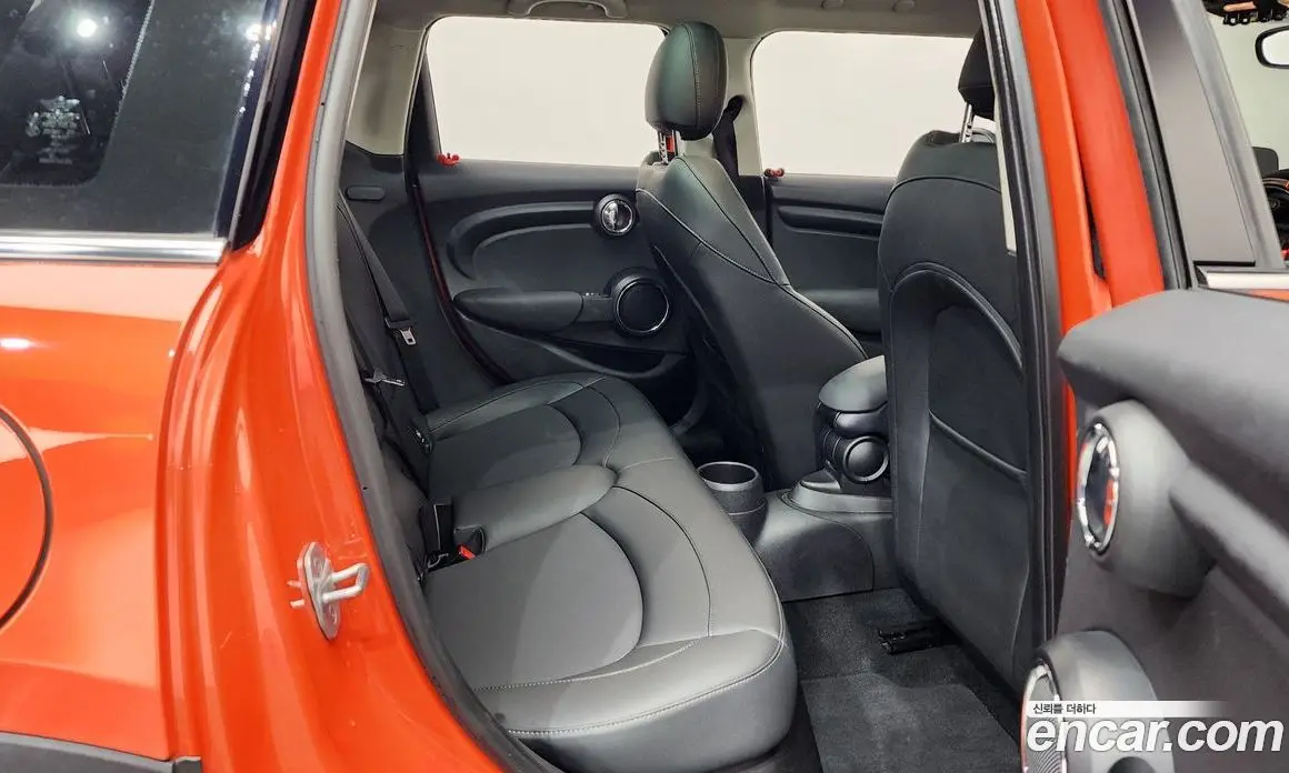 Mini Cooper 2021 1.5 автомат (гидро), фото 17