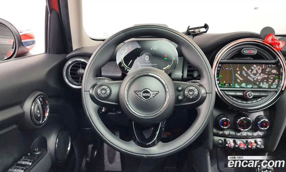 Mini Cooper 2021 1.5 автомат (гидро), фото 19
