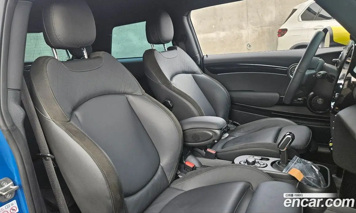 Mini Cooper 2023 автомат (гидро), фото 11 Mini Cooper 2023 автомат (гидро), фото 11