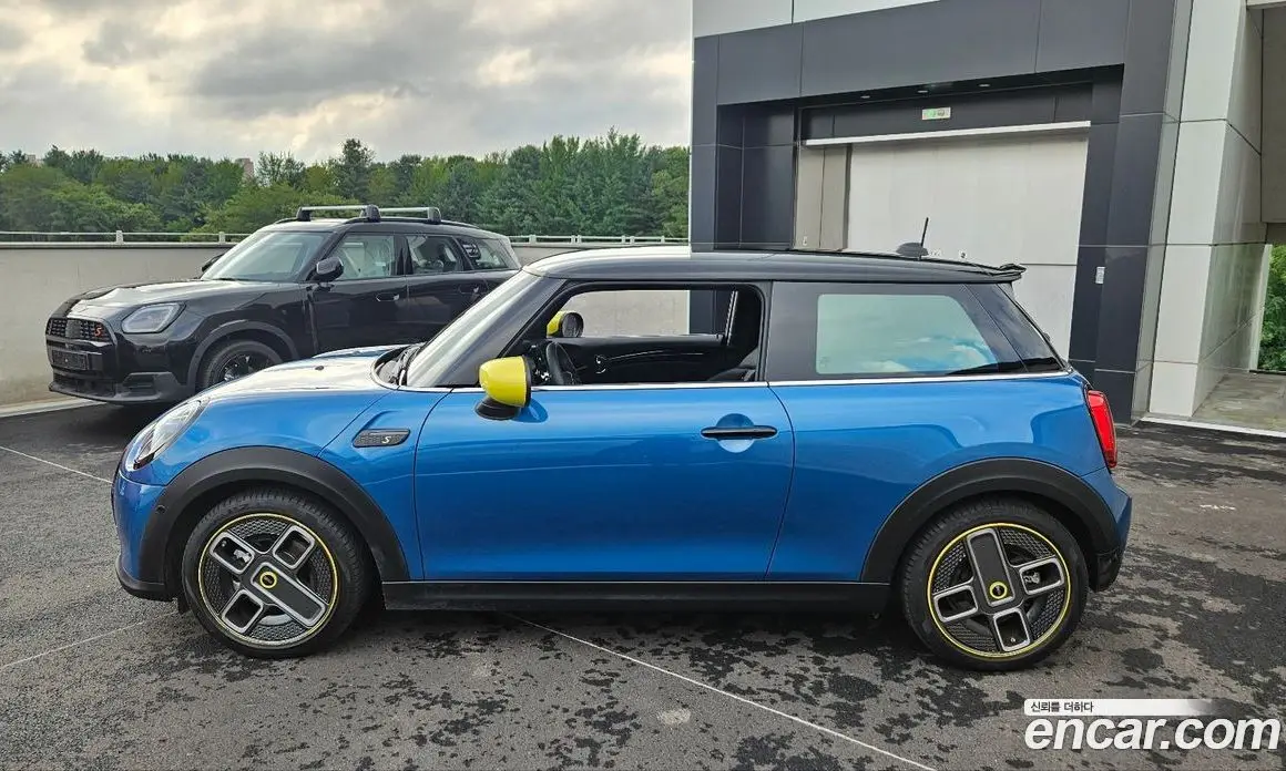 Mini Cooper 2023 автомат (гидро), фото 20 Mini Cooper 2023 автомат (гидро), фото 20