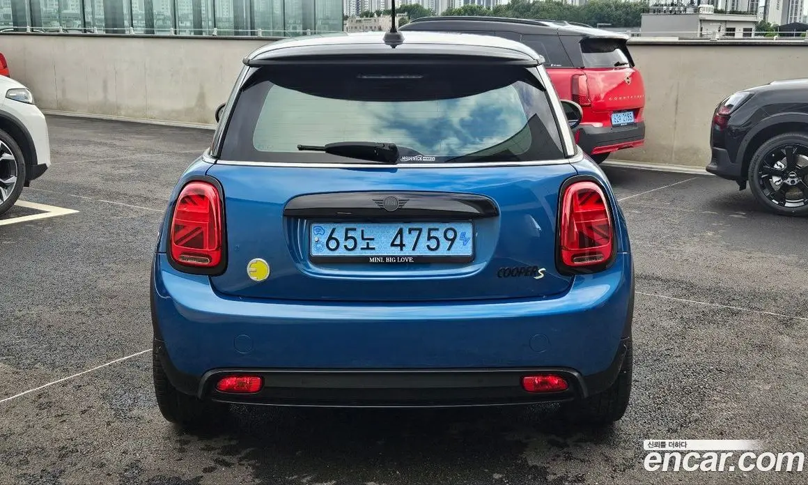 Mini Cooper 2023 автомат (гидро), фото 4 Mini Cooper 2023 автомат (гидро), фото 4