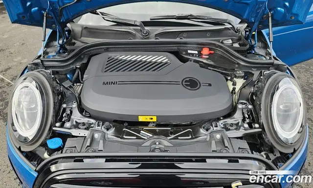 Mini Cooper 2023 автомат (гидро), миниатюра 6 Mini Cooper 2023 автомат (гидро), миниатюра 6