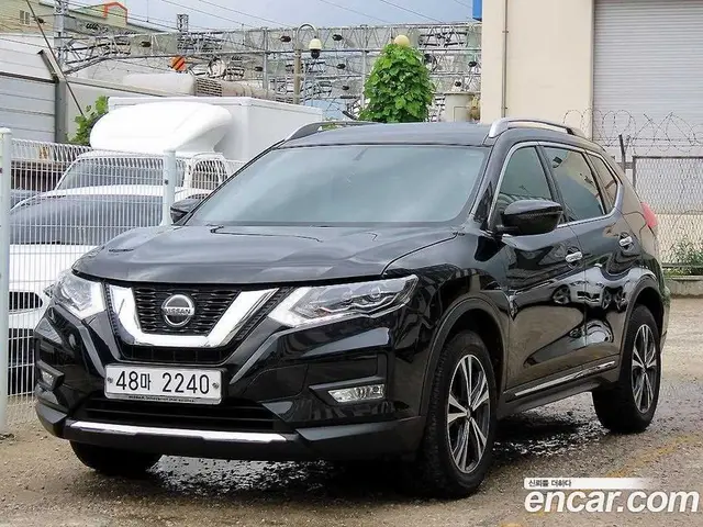 Nissan X-Trail 2018 2.5 автомат (гидро), миниатюра 2 Nissan X-Trail 2018 2.5 автомат (гидро), миниатюра 2