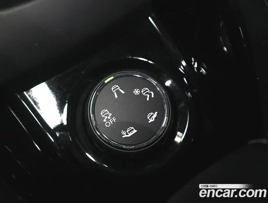 Peugeot 2008 2019 1.5 автомат (гидро), фото 13