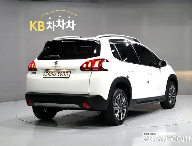 Peugeot 2008 2019 1.5 автомат (гидро), миниатюра 3