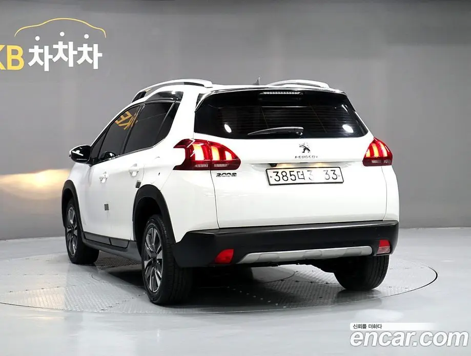 Peugeot 2008 2019 1.5 автомат (гидро), фото 4