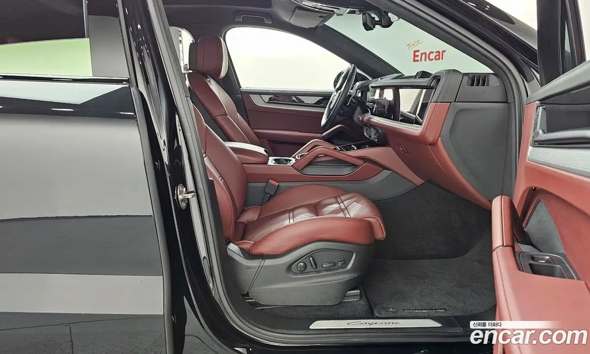 Porsche Cayenne 2024 3.0 автомат (гидро), фото 16 Porsche Cayenne 2024 3.0 автомат (гидро), фото 16