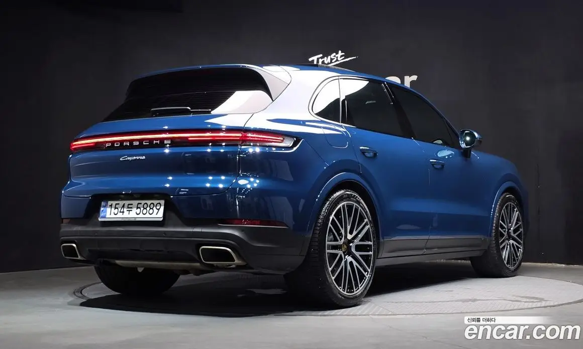 Porsche Cayenne 2024 3.0 автомат (гидро), фото 2 Porsche Cayenne 2024 3.0 автомат (гидро), фото 2