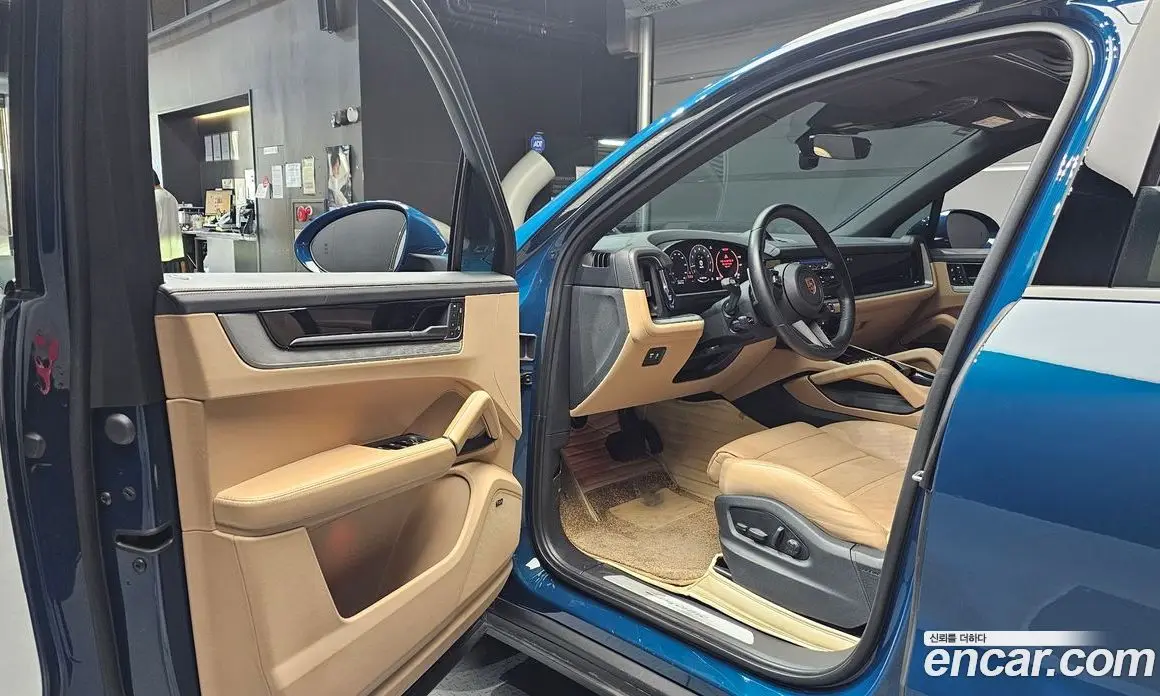 Porsche Cayenne 2024 3.0 автомат (гидро), фото 13 Porsche Cayenne 2024 3.0 автомат (гидро), фото 13