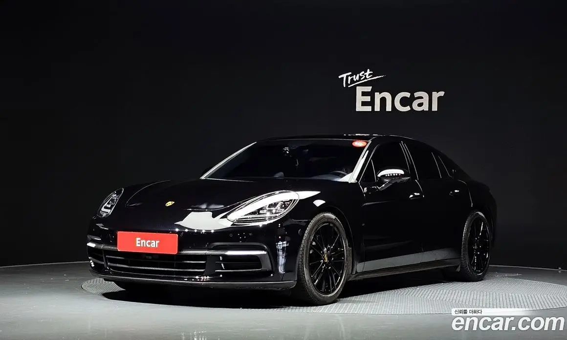 Porsche Panamera 2018 3.0 автомат (гидро), фото 1 Porsche Panamera 2018 3.0 автомат (гидро), фото 1