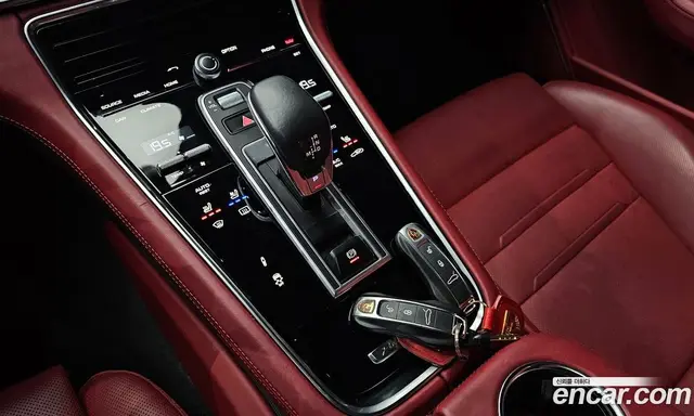 Porsche Panamera 2018 3.0 автомат (гидро), миниатюра 12