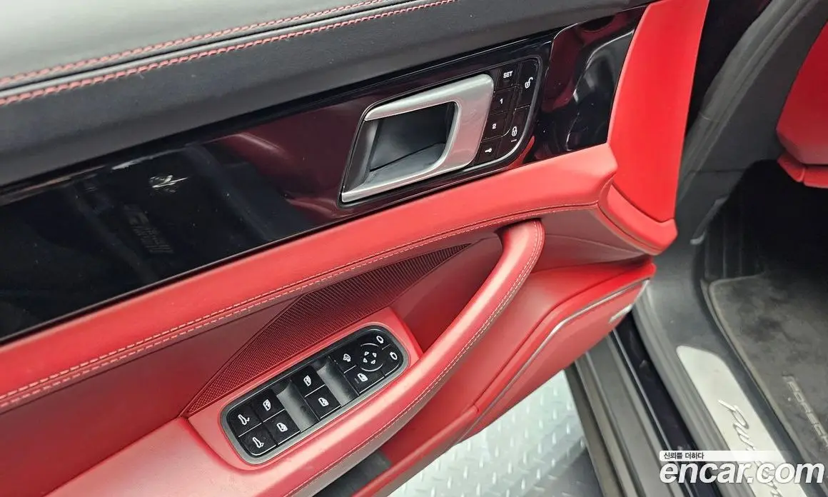 Porsche Panamera 2018 3.0 автомат (гидро), фото 31 Porsche Panamera 2018 3.0 автомат (гидро), фото 31