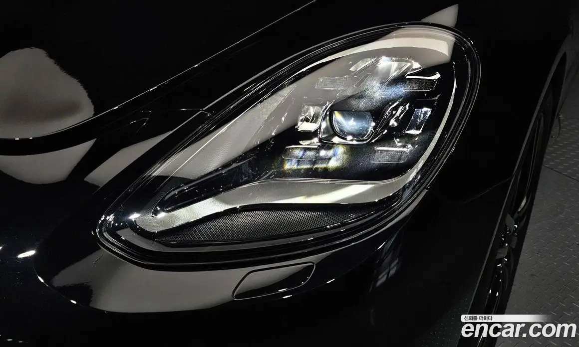 Porsche Panamera 2018 3.0 автомат (гидро), фото 8 Porsche Panamera 2018 3.0 автомат (гидро), фото 8