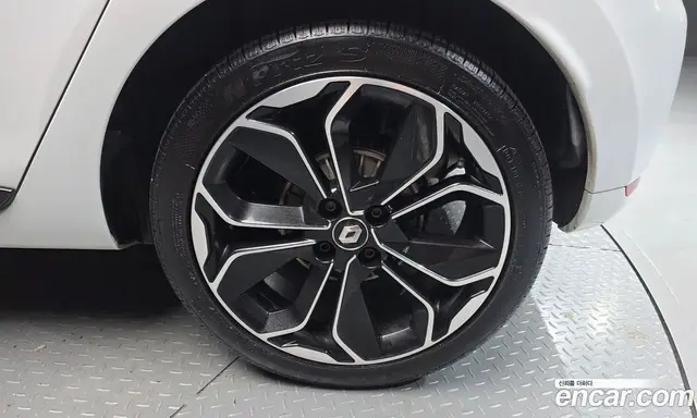 Renault (Samsung) Cilo 2018 1.5 автомат (гидро), миниатюра 5