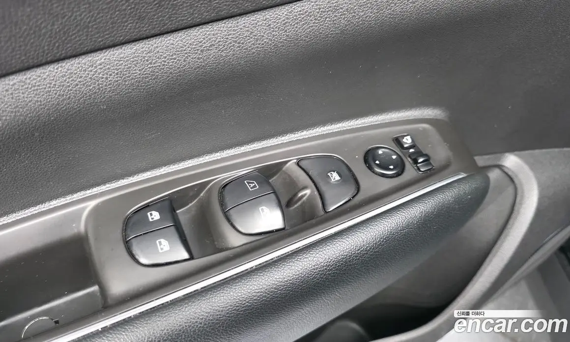 Renault (Samsung) QM6 2018 2.0 автомат (гидро), фото 30 Renault (Samsung) QM6 2018 2.0 автомат (гидро), фото 30