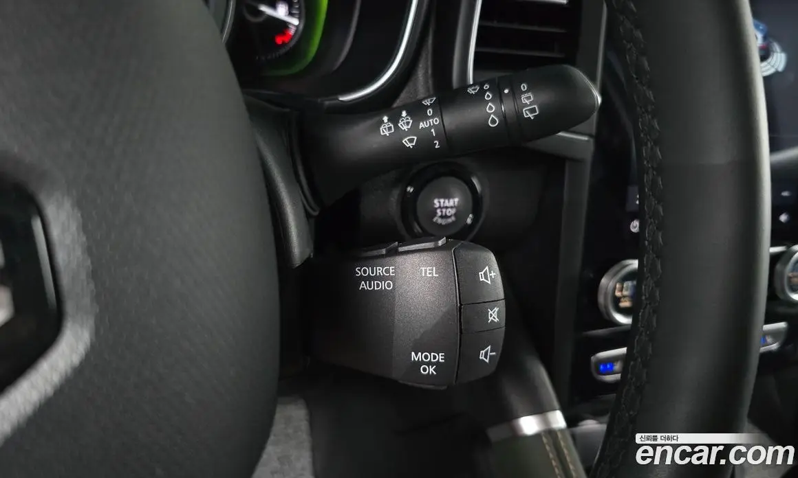 Renault (Samsung) QM6 2024 2.0 автомат (гидро), фото 28 Renault (Samsung) QM6 2024 2.0 автомат (гидро), фото 28
