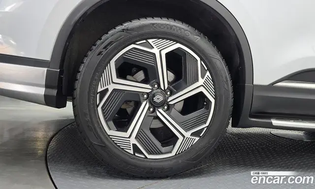Renault (Samsung) QM6 2024 2.0 автомат (гидро), миниатюра 4 Renault (Samsung) QM6 2024 2.0 автомат (гидро), миниатюра 4