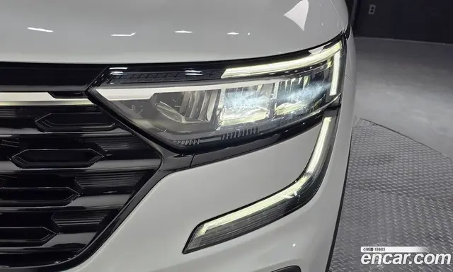 Renault (Samsung) QM6 2024 2.0 автомат (гидро), миниатюра 7 Renault (Samsung) QM6 2024 2.0 автомат (гидро), миниатюра 7