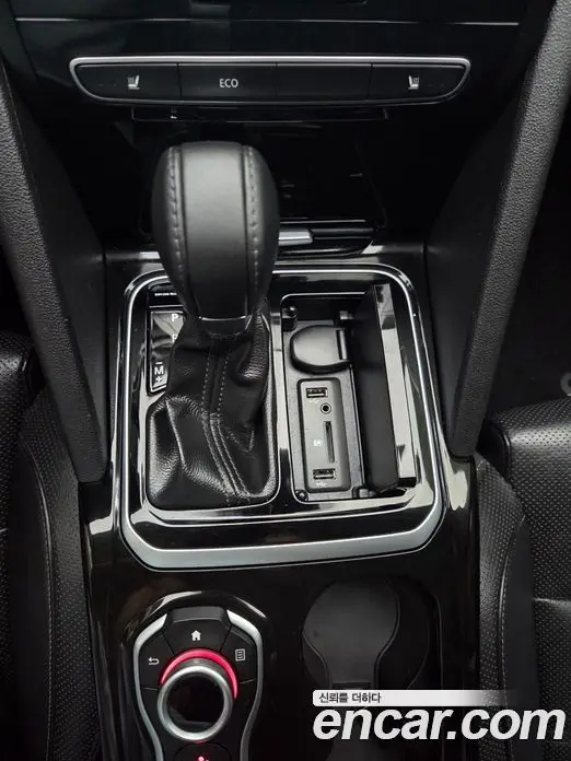 Renault (Samsung) SM6 2016 2.0 автомат (гидро), фото 9 Renault (Samsung) SM6 2016 2.0 автомат (гидро), фото 9