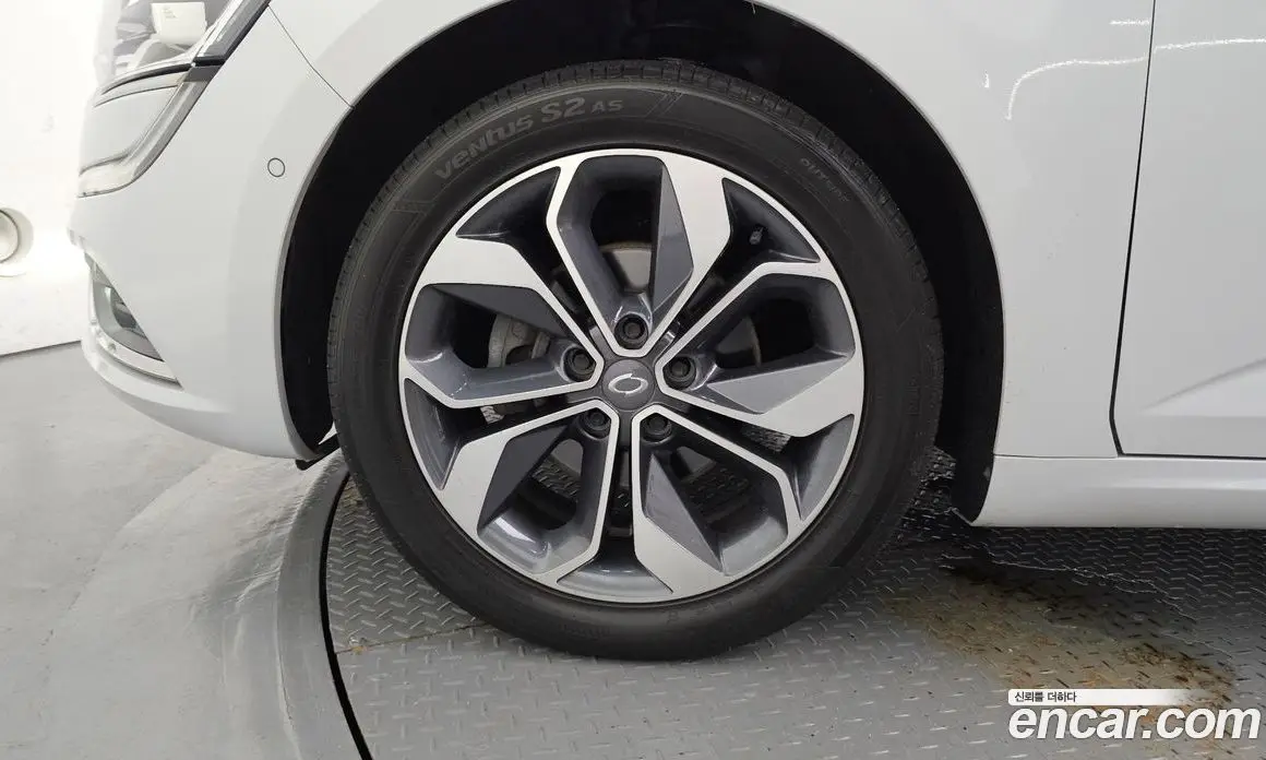 Renault (Samsung) SM6 2019 2.0 автомат (гидро), фото 5 Renault (Samsung) SM6 2019 2.0 автомат (гидро), фото 5