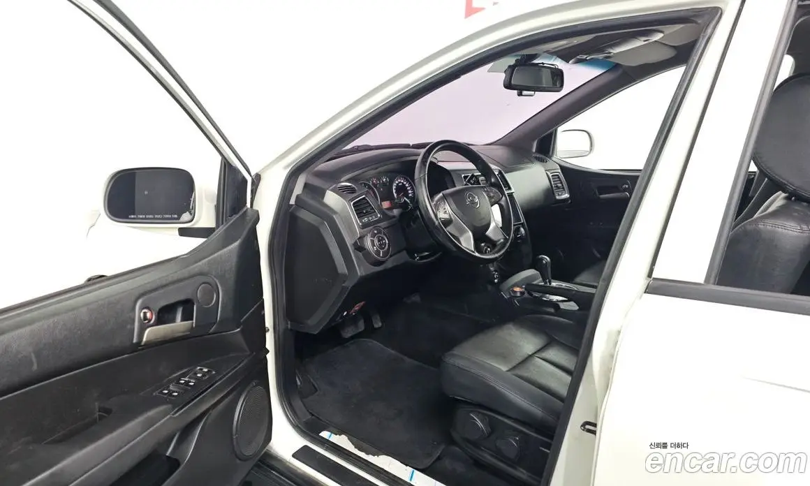SsangYong Korando 2016 2.2 автомат (гидро), фото 12 SsangYong Korando 2016 2.2 автомат (гидро), фото 12