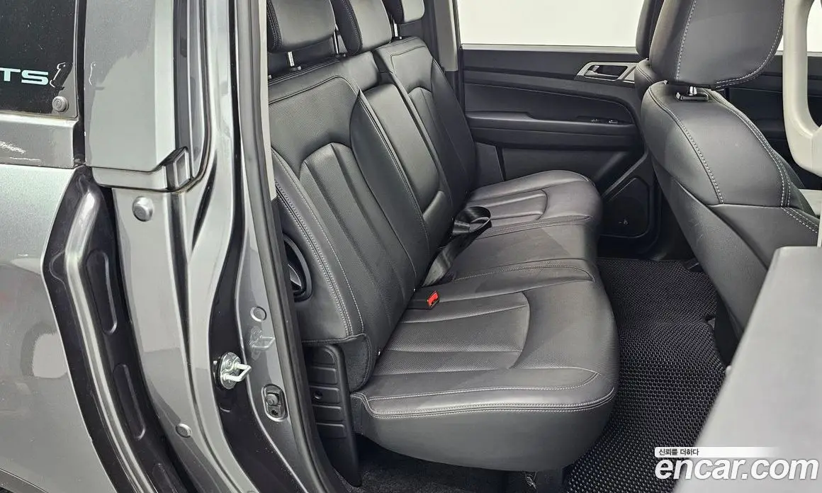 SsangYong Rexton 2018 2.2 автомат (гидро), фото 17 SsangYong Rexton 2018 2.2 автомат (гидро), фото 17