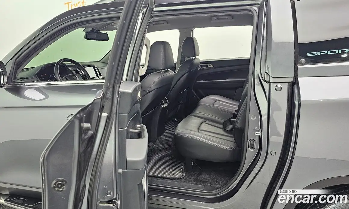 SsangYong Rexton 2018 2.2 автомат (гидро), фото 27 SsangYong Rexton 2018 2.2 автомат (гидро), фото 27