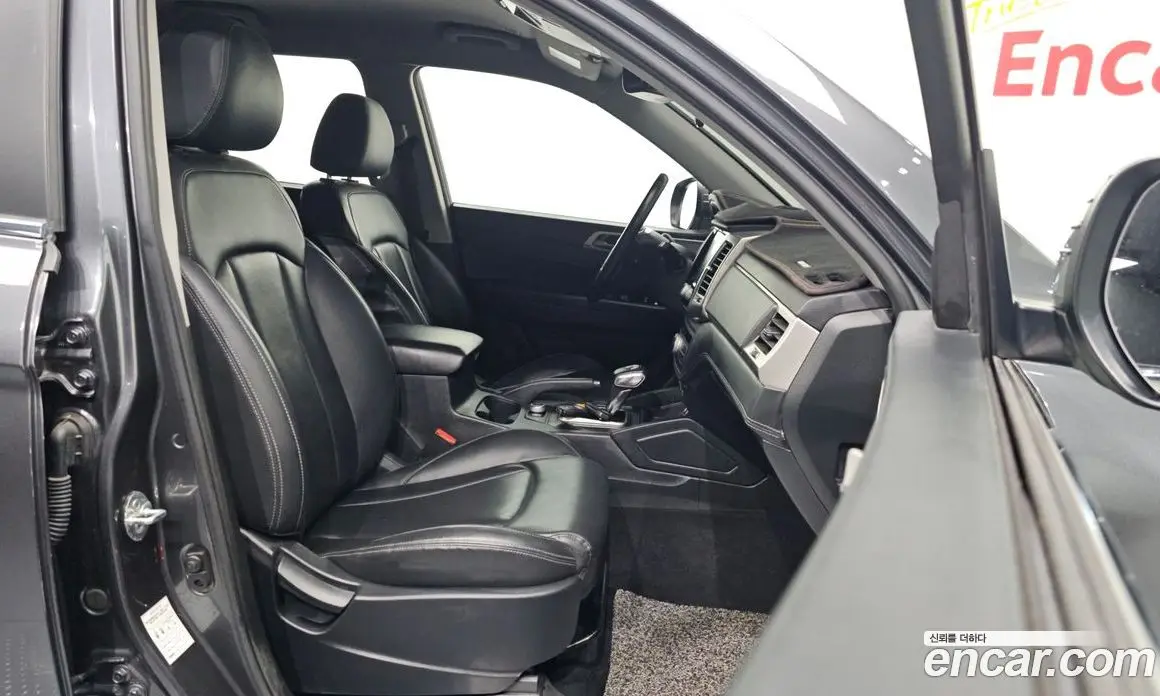 SsangYong Rexton 2018 2.2 автомат (гидро), фото 15 SsangYong Rexton 2018 2.2 автомат (гидро), фото 15